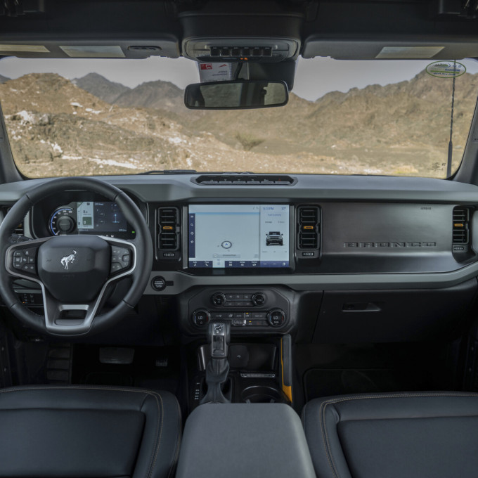 2023 FORD BRONCO BADLANDS INTERIOR 28