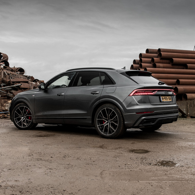 ARS3850 70 Audi Q8 5