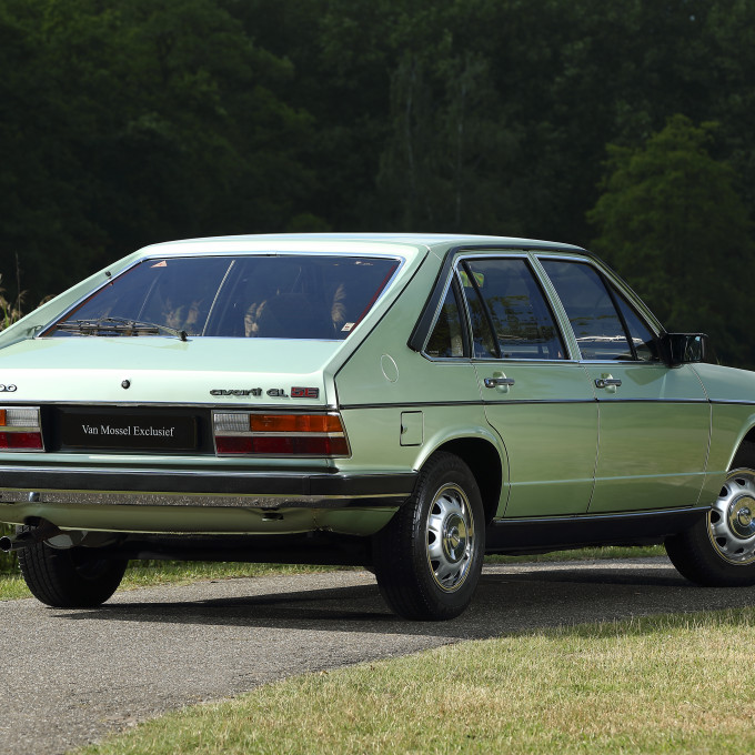 Audi 100 Avant GL 5E 4