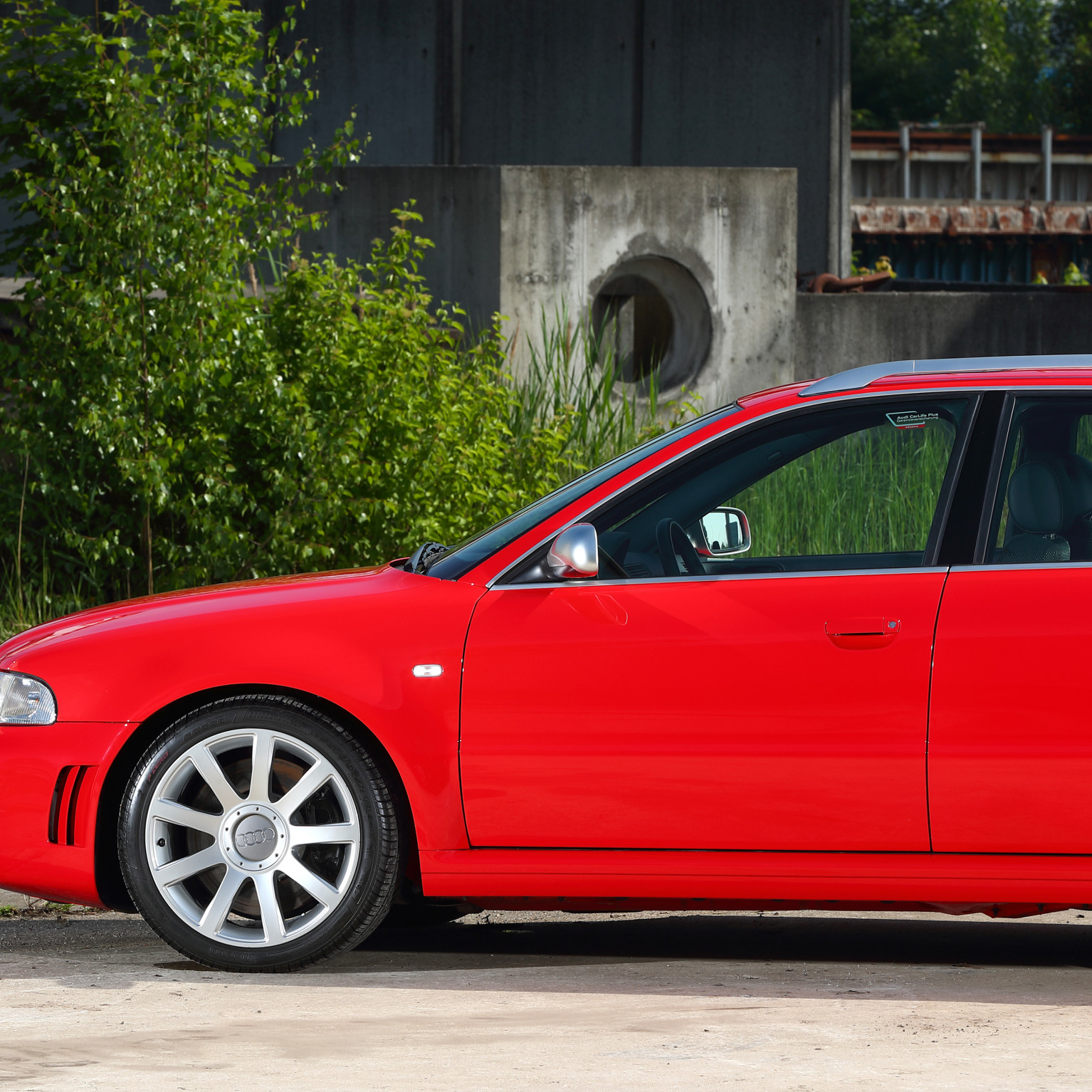 Audi RS4 Avant Quattro 4