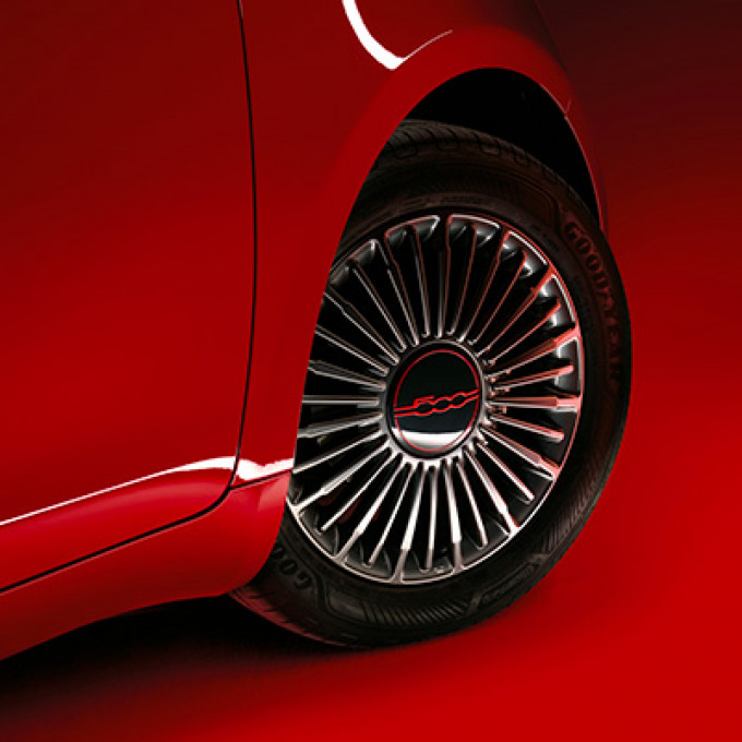 Galerij afbeelding Fiat 500 RED2