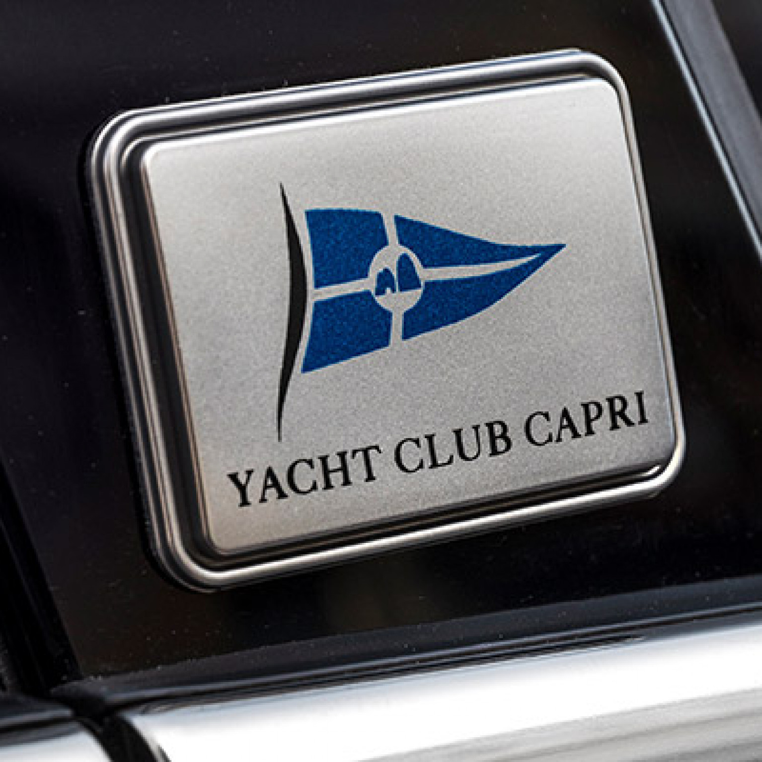 Gallerij 500X YCC limited edition desktop big 680x400