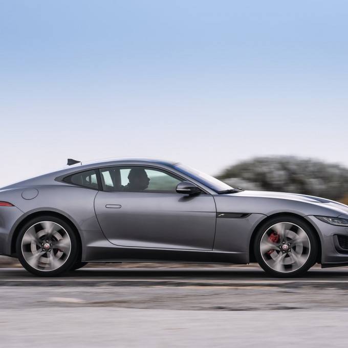 Jaguar F Type 2021 1280 2b