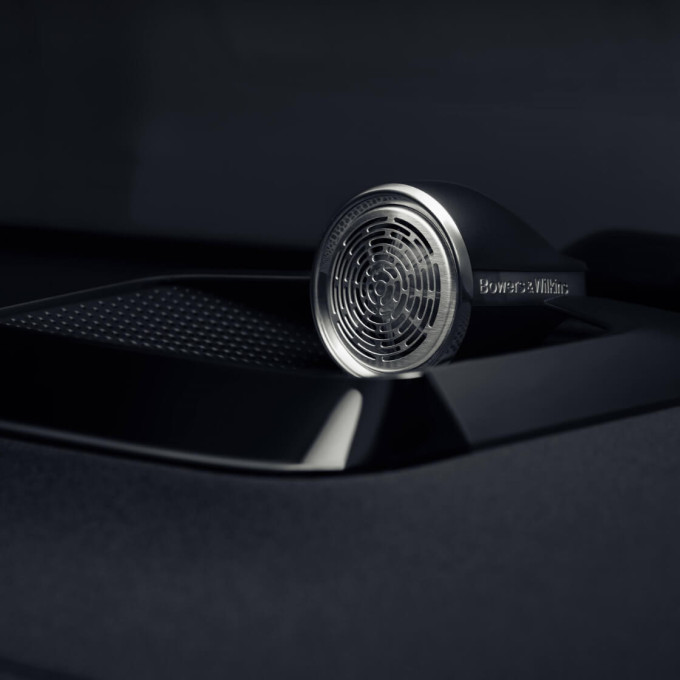 Van Mossel Polestar 3 Bowers & Wilknins