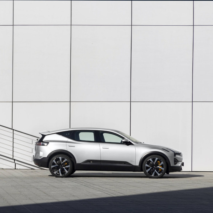 Van Mossel Polestar 3 zijkant