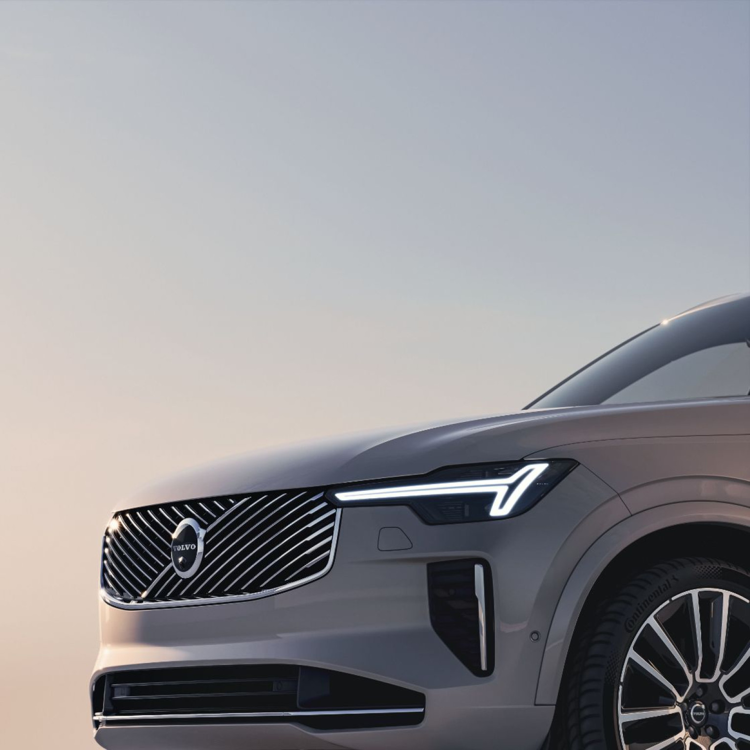 Van Mossel Volvo XC90 voorkant detail