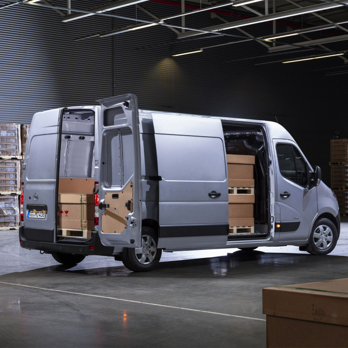 VanMossel Movano 1534x1534 III