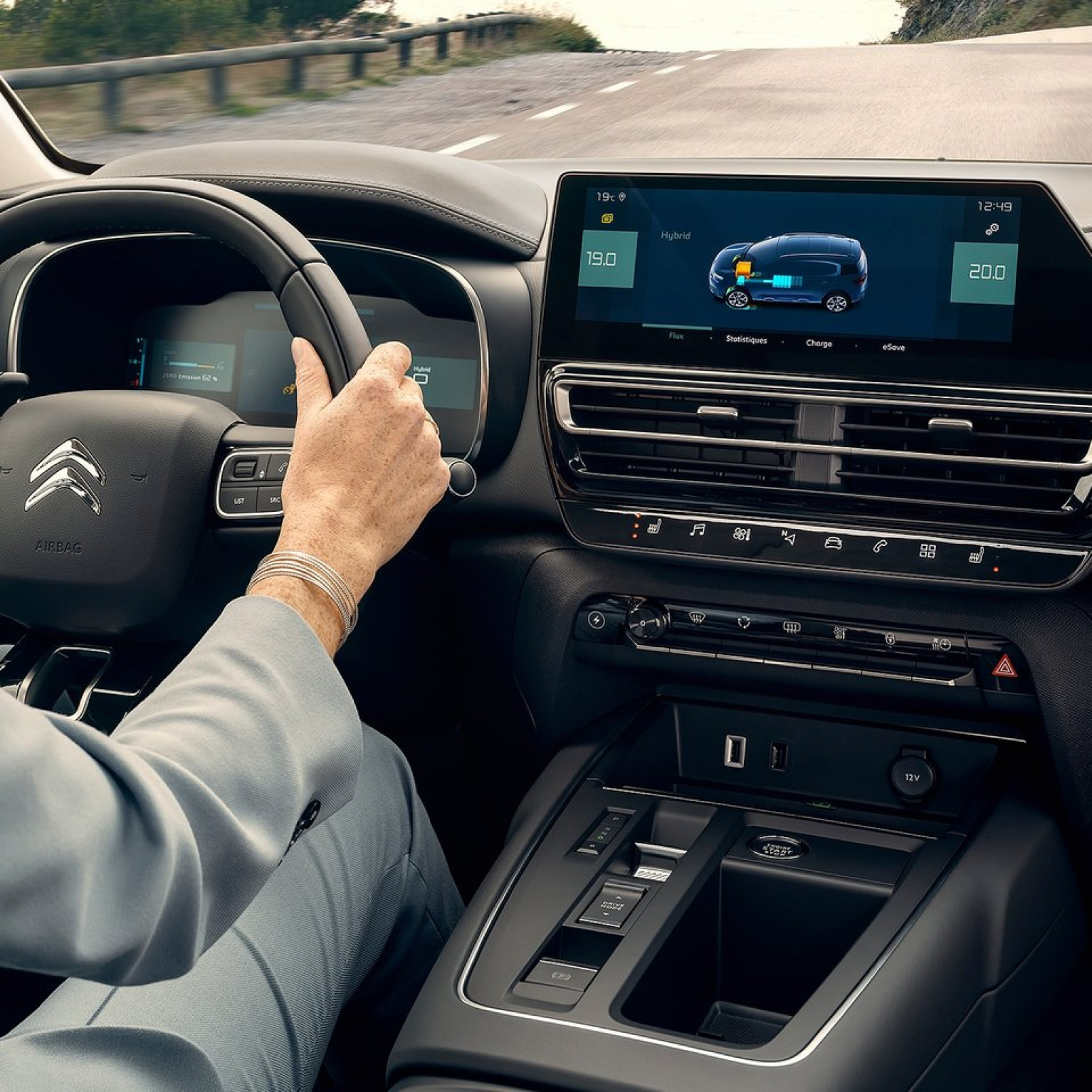 cockpit.Citroen C5 Aircross 2022 1280 11