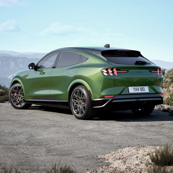 ford CX727 CX727 Dont Follow the Crowd 1440x810