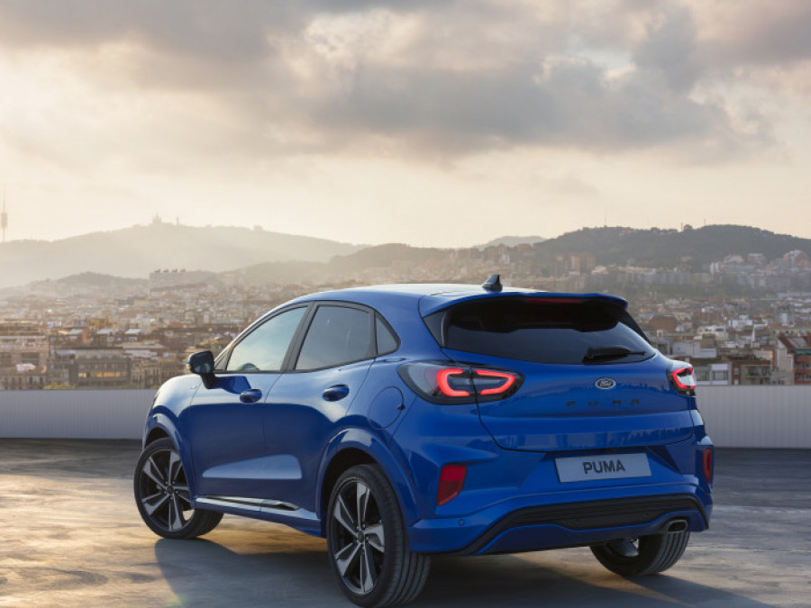 2019 FORD PUMA ST Line 13 v3 FillWzcwMCw3MDBd