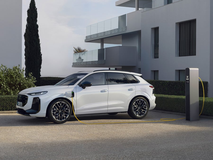Actieblok Audi Q3 e hybrid =