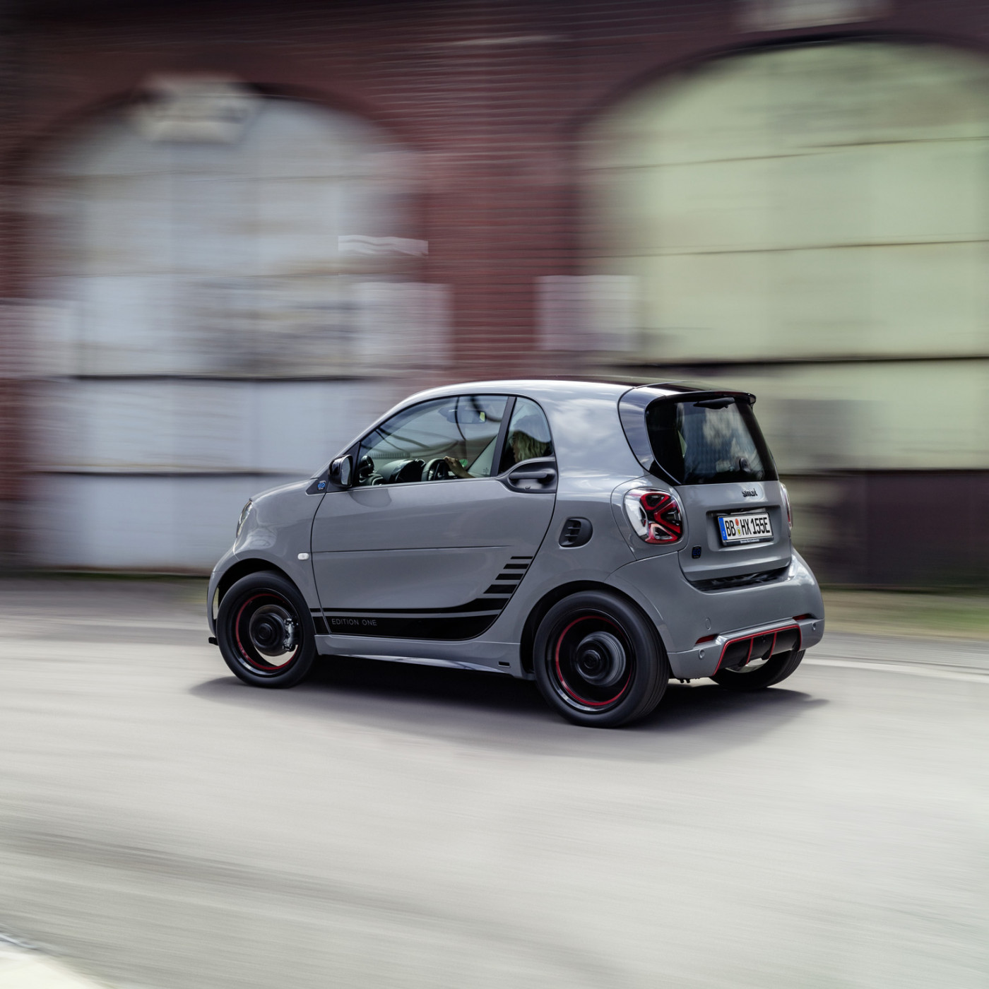 EQ Smart facelift 1543