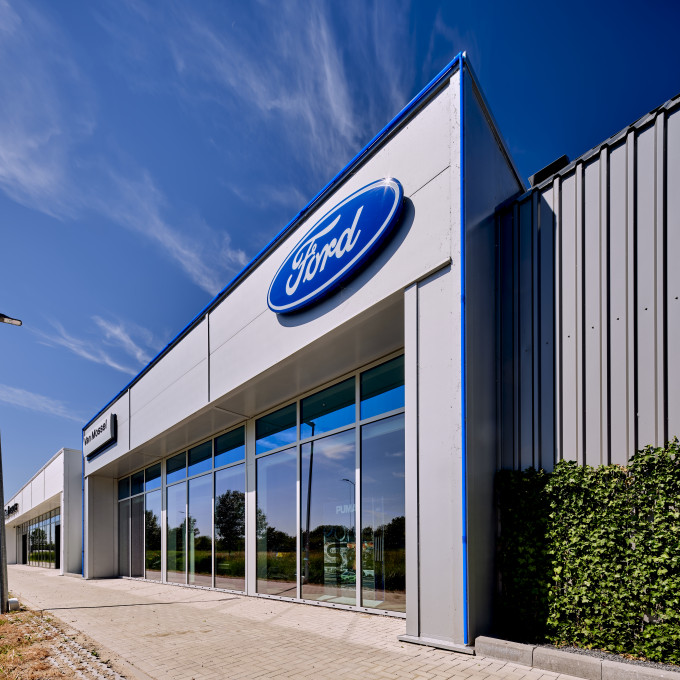 Middelharnis Ford