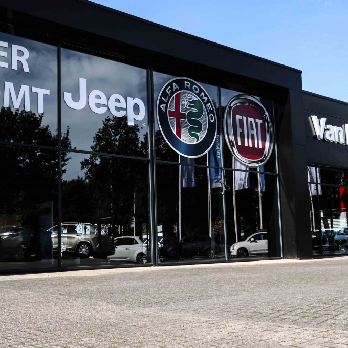 Van Mossel Tilburg Fiat Jeep Alfa Romeo