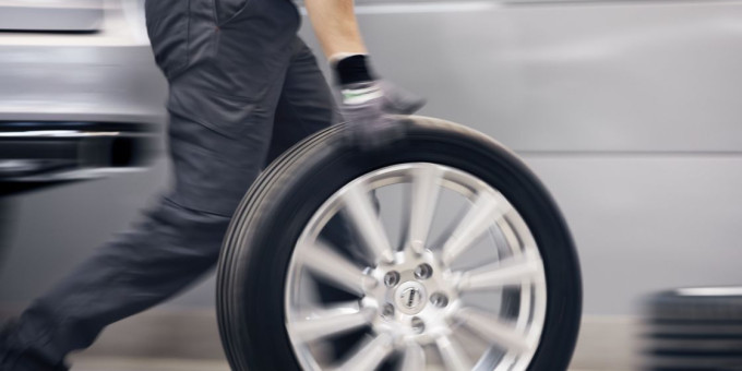 Van Mossel Volvo wielenwissel