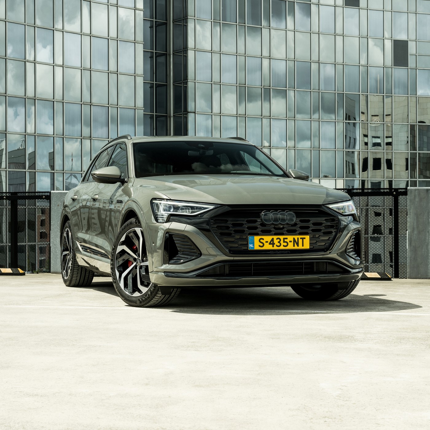 Widget Audi Q8 E tron nieuwe beelden