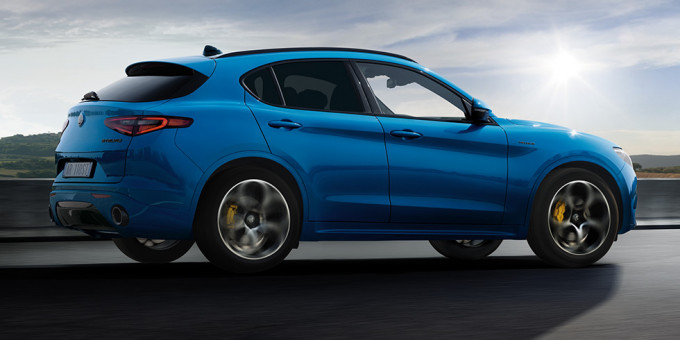 alfa romeo stelvio esterni cover desktop 980x980