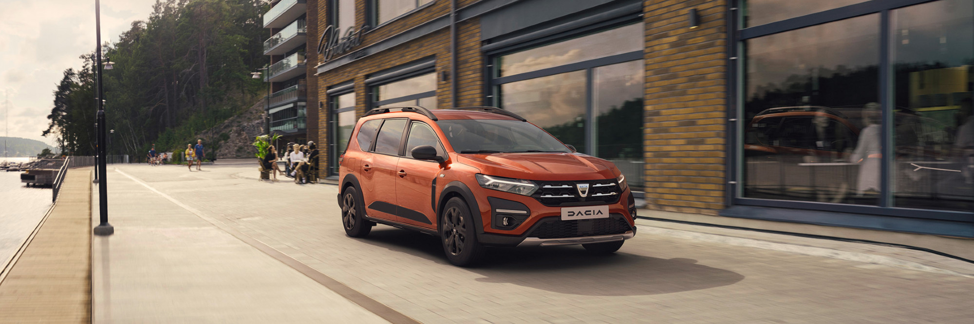 Hero Dacia Jogger v4