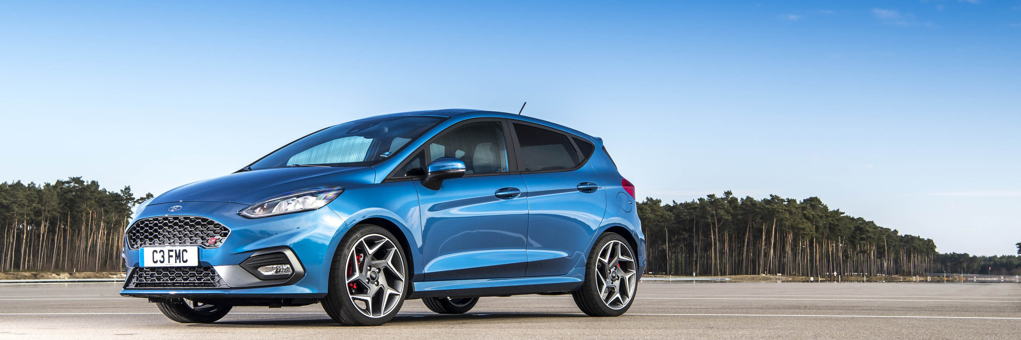 Hero Ford Fiesta v4