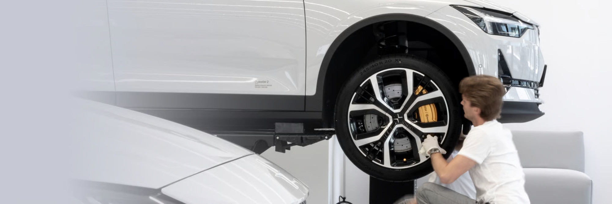 Van Mossel Polestar Service header