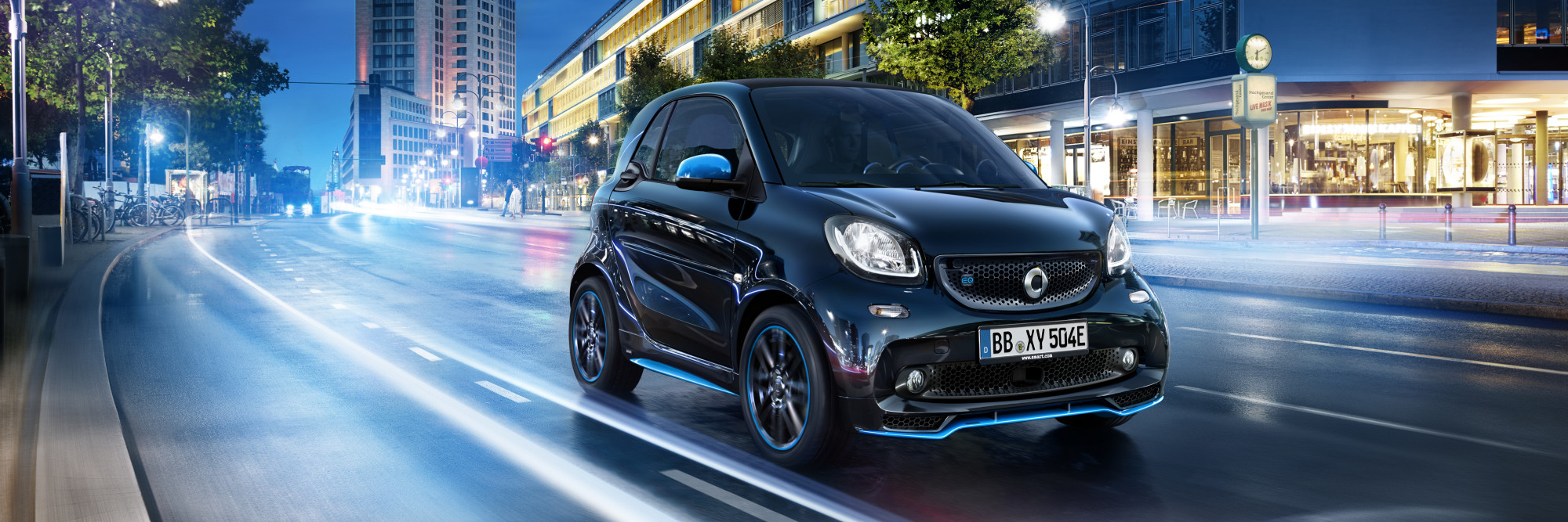 Van Mossel smart fortwo 4000x1333 v2