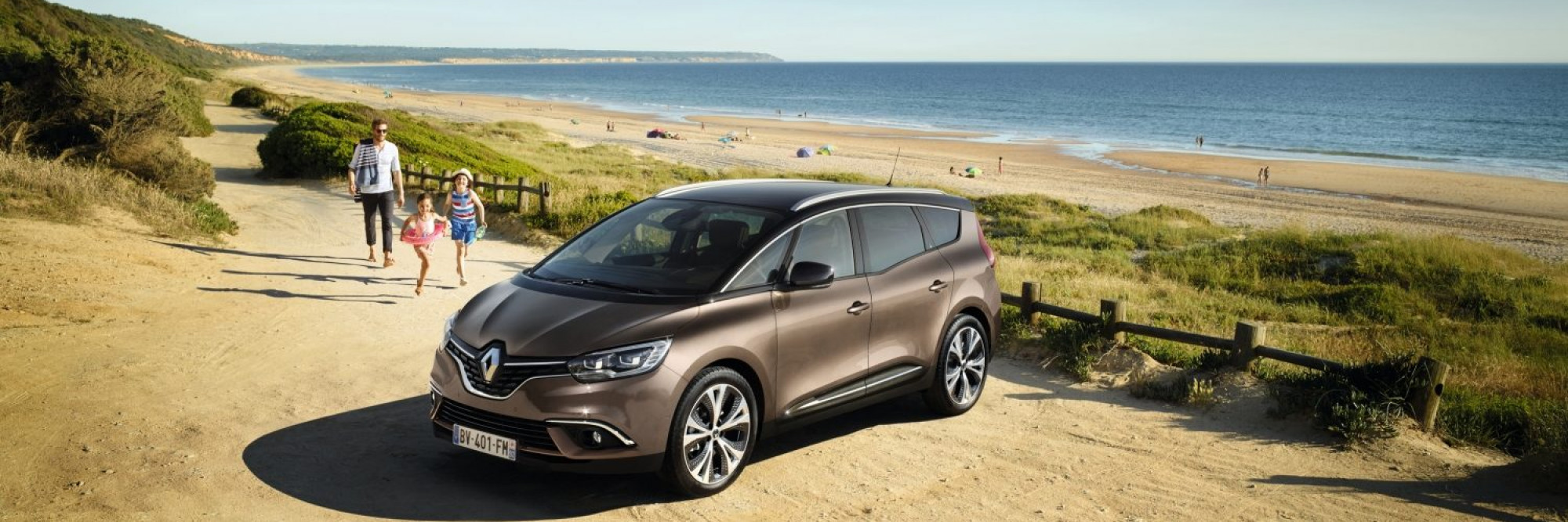 renault grand scenic rfa ph1 design exterior gallery 001.jpg.ximg.l full m.smart