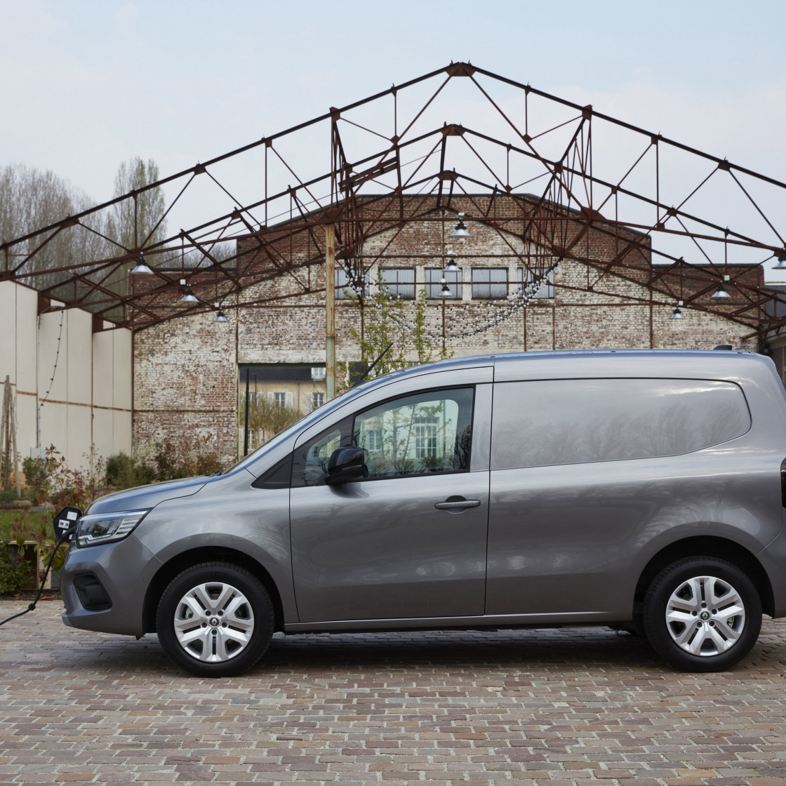 01 De nieuwe Renault Kangoo E TECH Electric