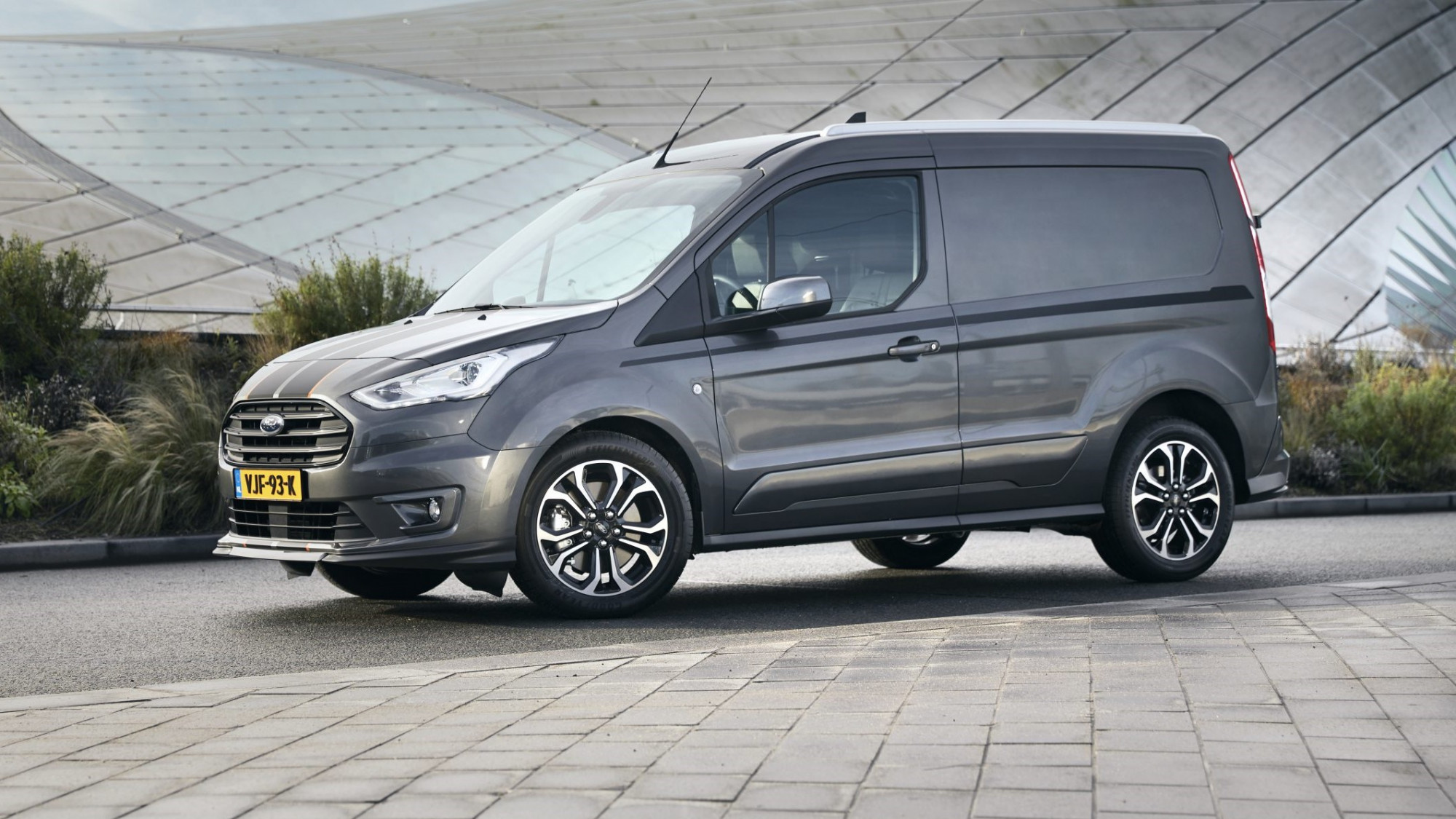 Ford Transit Connect Sport 5 scaled 02