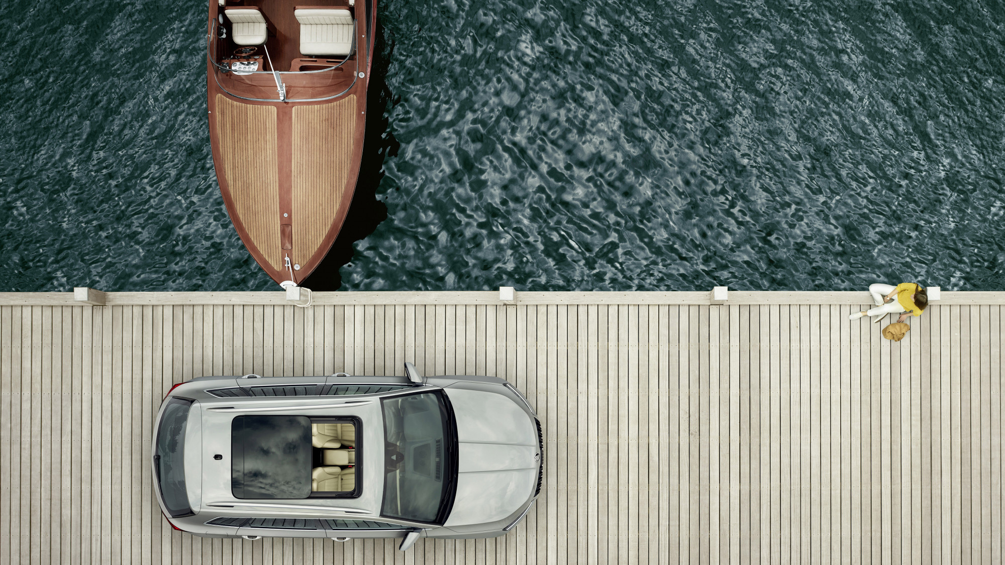 KAROQ boat