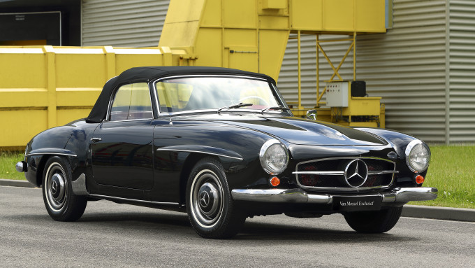 Mercedes Bens 190 SL Hero