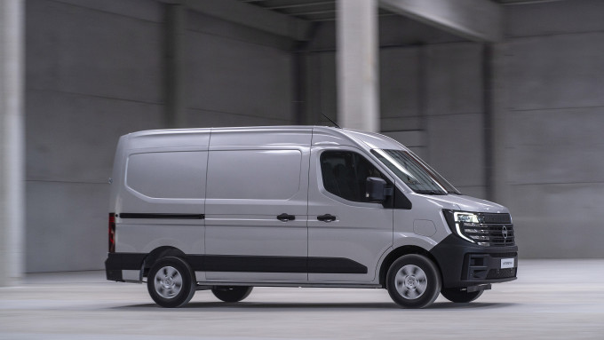 Nissan Interstar PK EV High 020