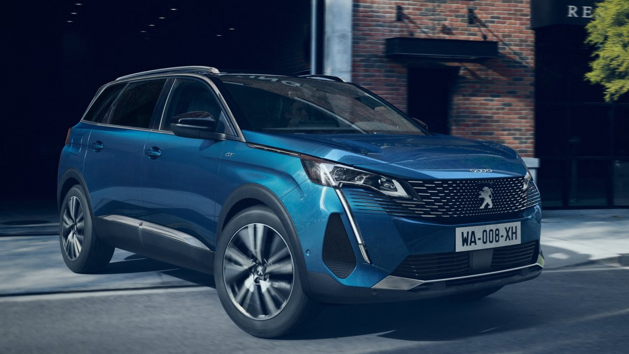 Peugeot 5008 2021 1280 01