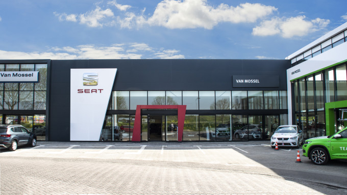 Seat Waalwijk 1