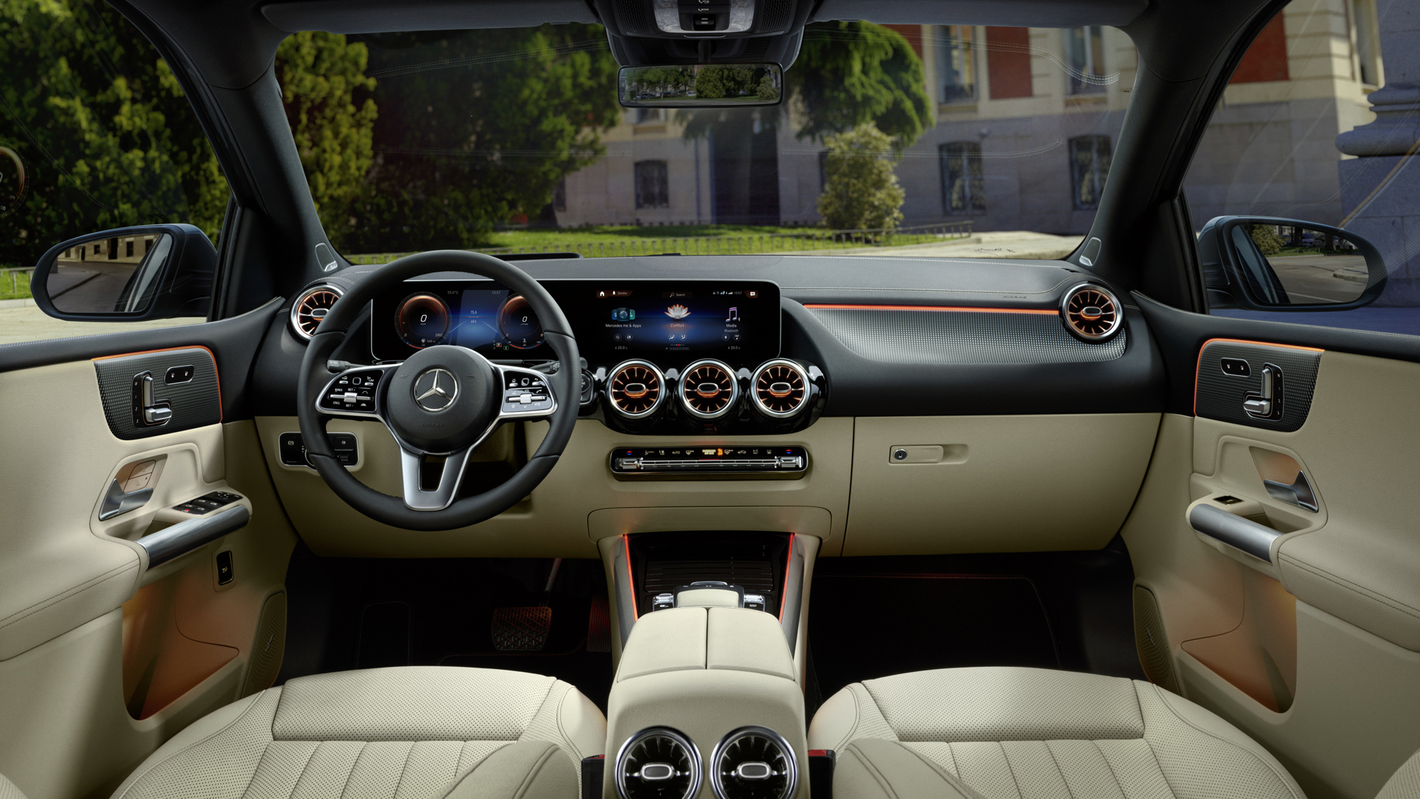 Van Mossel Mercedes Benz B Klasse interieur 2000x1125 v2