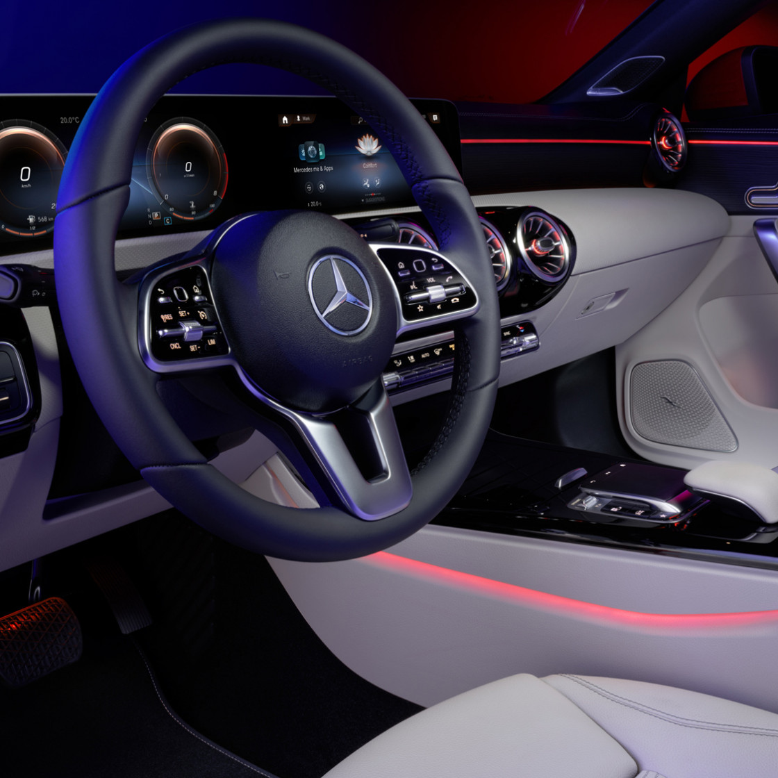 Van Mossel Mercedes Benz CLA interieur V2 2000x1125 v4