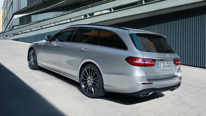 Van Mossel Mercedes Benz E Klasse Estate 2000