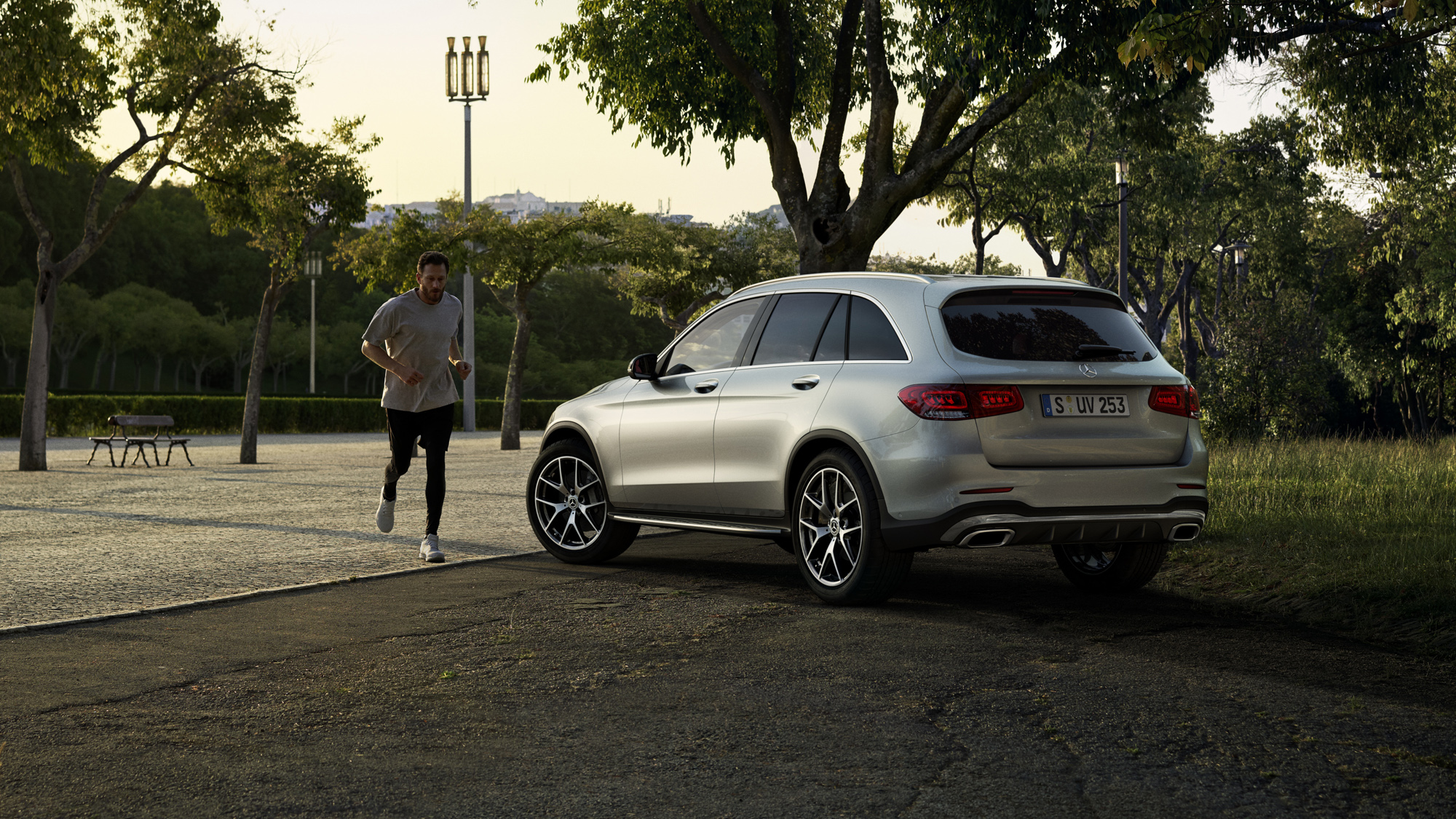 Van Mossel Mercedes Benz GLC I 2000x1125