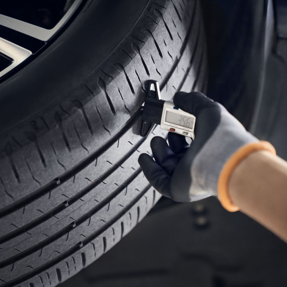 Van Mossel Volvo bandencheck