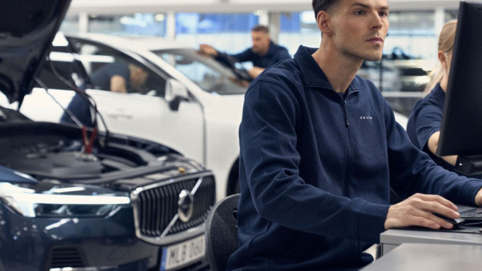 Van Mossel Volvo software downloaden
