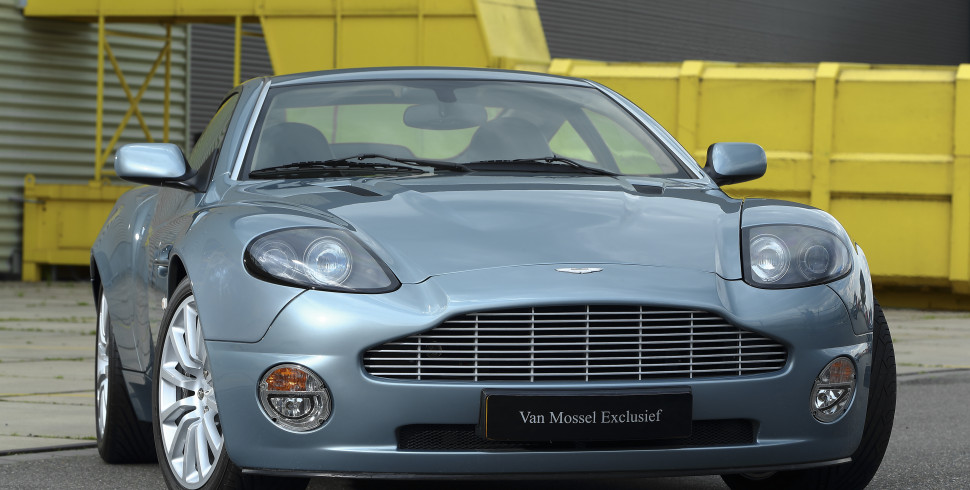 Aston Martin Vanquish hero
