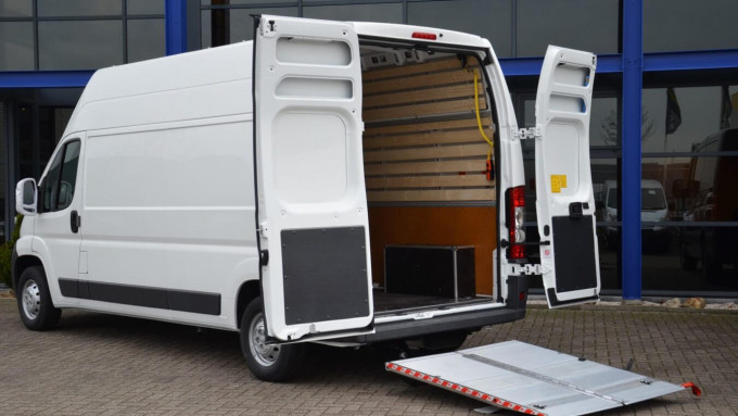 Voorzieningen laden bedijfdswagen